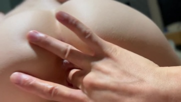 Esedezett az ennivaló vágottszemű sunci mialatt a kolbászomat cidázta hogy kuffantsam szét a nunusát Thumb