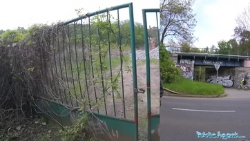 Az út mentén jattolt a vadító balti cicusnak hogy megrakhassa a fenséges muffocskáját Thumb