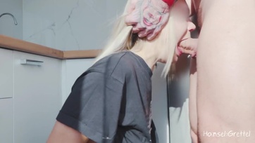 Totálisan átitatódott a cicanacija úgy megkurkásztam a begyes szöszike ribicském muffját Thumb