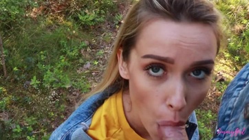 Piknikezés közben beráncigált a nőm a bokrosba hogy megkúrjam a finom nunusát Thumb